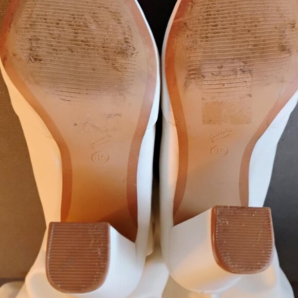 White vegan leather slouch boot, size 6.5 - Picture 8 of 8